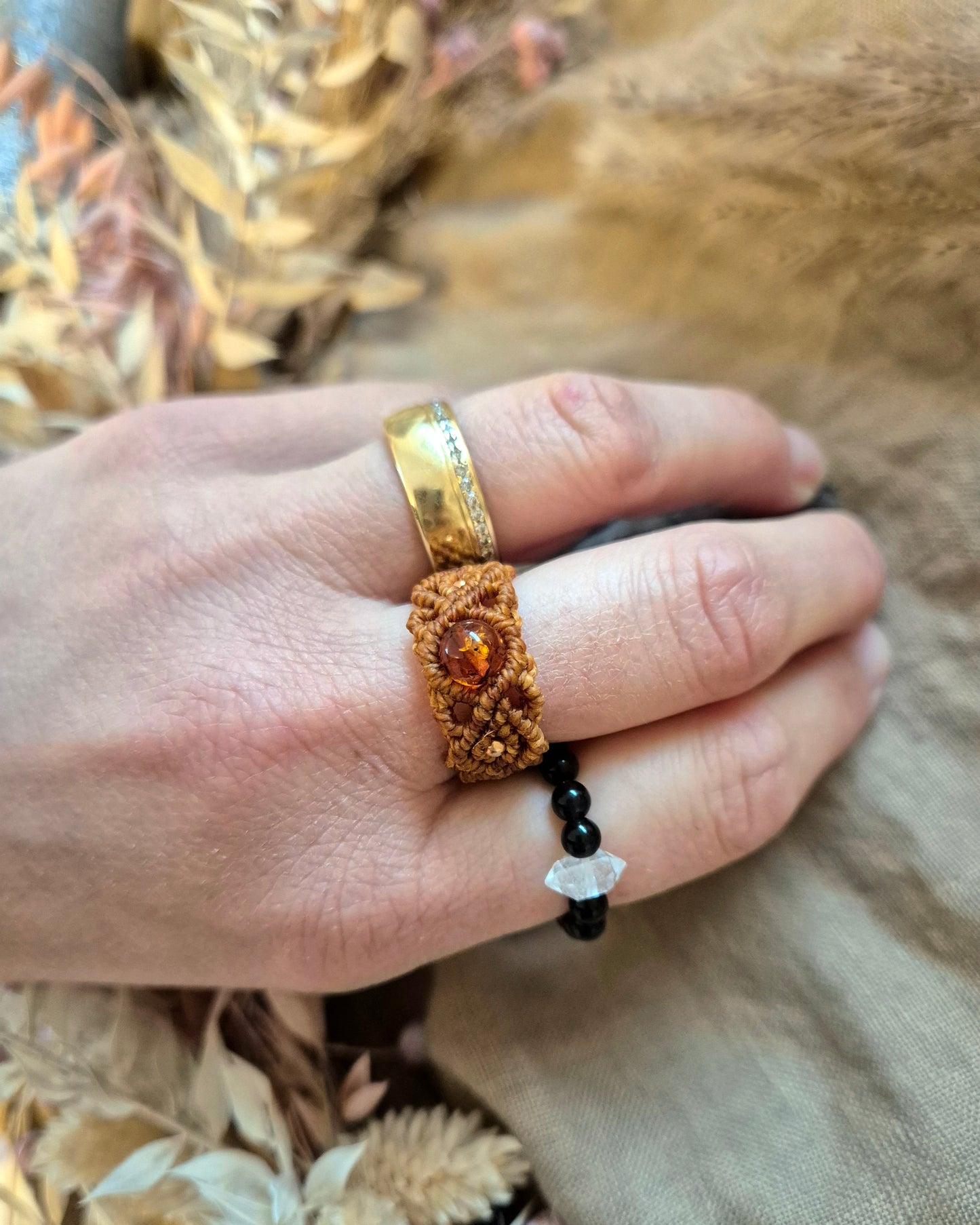 LICHTZAUBER - Bernstein Makramee Ring