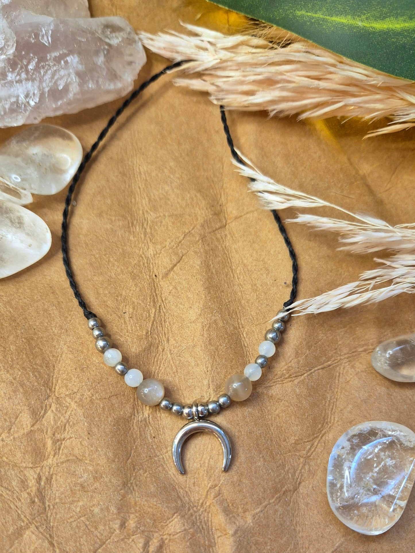 LUNARA Mondsteinkette – Schmuck mit Mondenergie und Intuition Gold|Rosègold|Silber