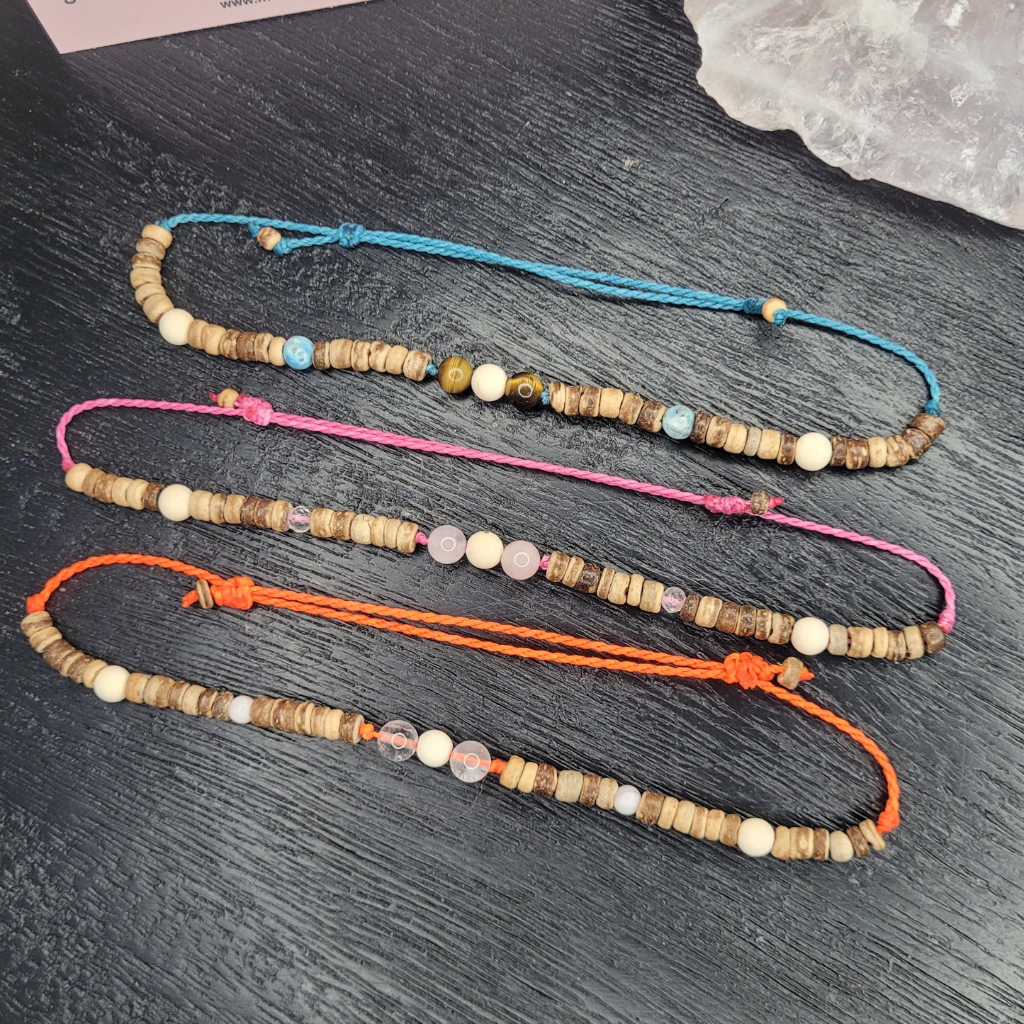 GESTALTE DEIN UNIKAT -Body Diffuser Fußband oder Armband mit Kokos und Zedernholzperlen