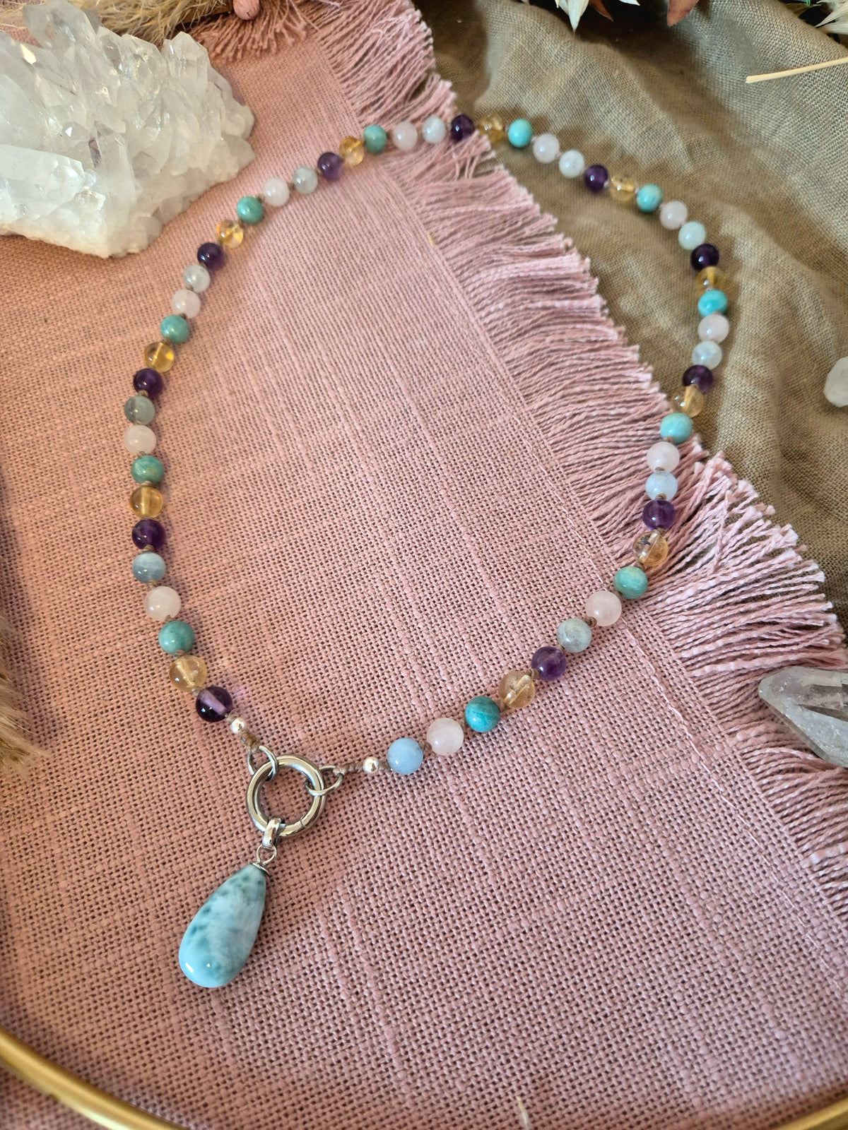 SPECIAL EDITION - KRAFTVOLLER NEUSTART mit Larimar- Mix & Match Lieblings-Kette -Die wandelbare Mix & Match Kette mit Wechselkarabiner und austauschbaren Charms.