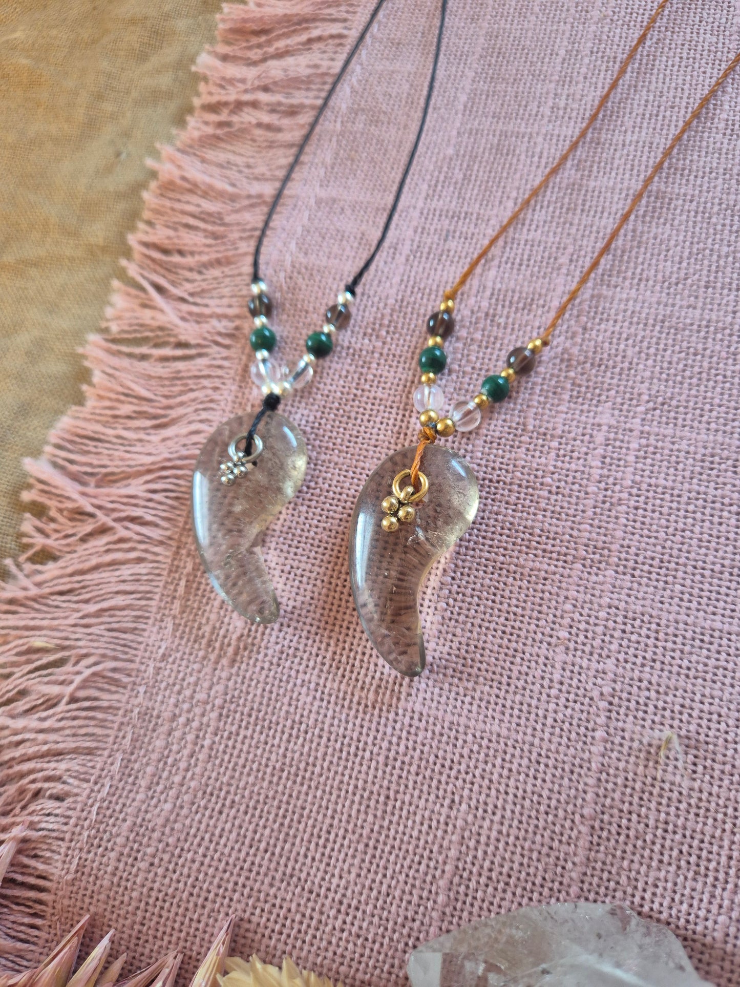TRILOGIE DER BALANCE Magatama Kette | Armkettchen