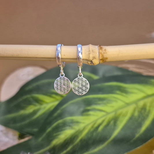 Klassische Lebensblume Creolen Ohrringe aus hochwertigem Sterlingsilber in Silber, wasserfester Schmuck für Damen.
