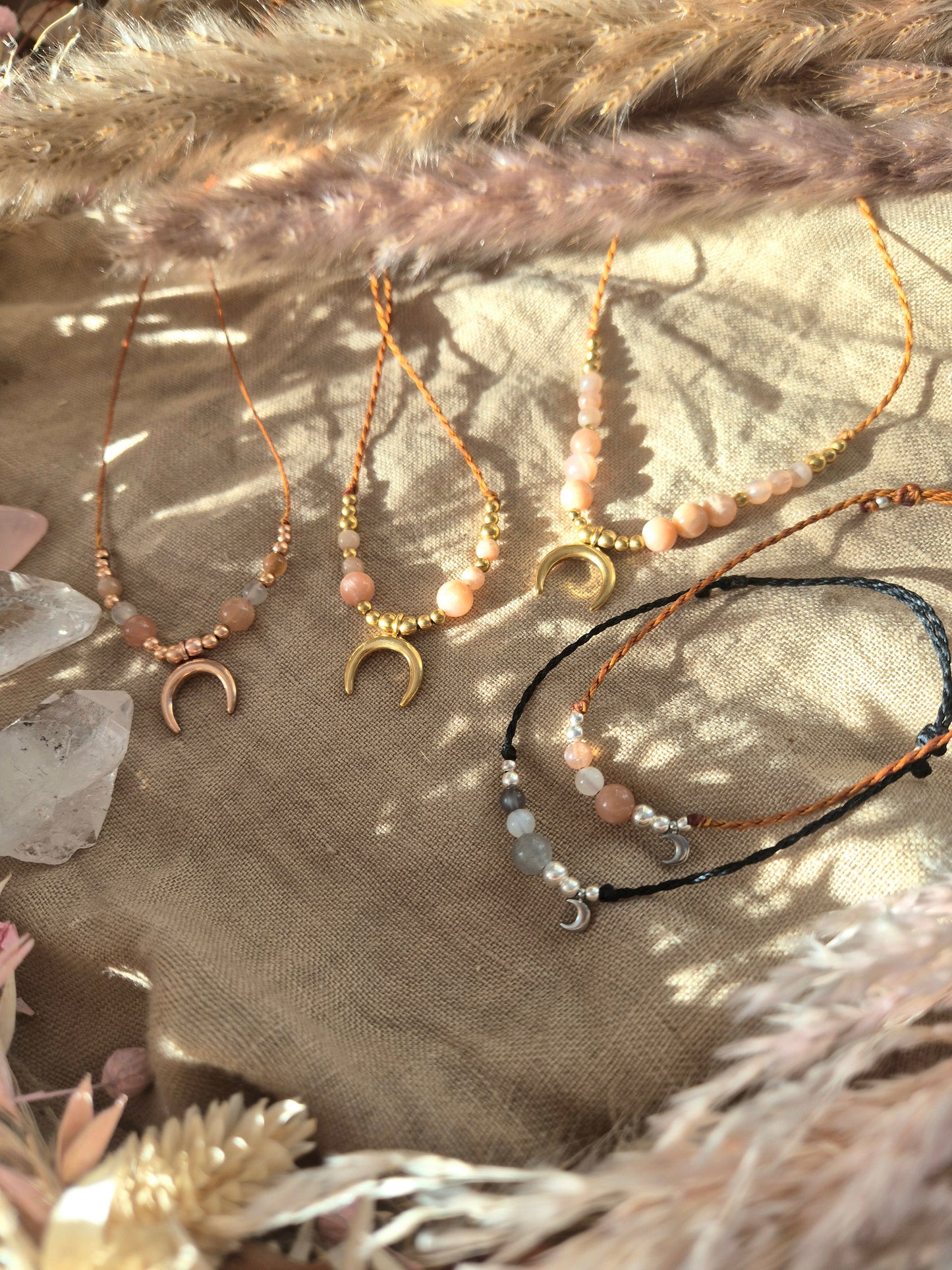 LUNARA Mondsteinarmband – Schmuck mit Mondenergie und Intuition Silber