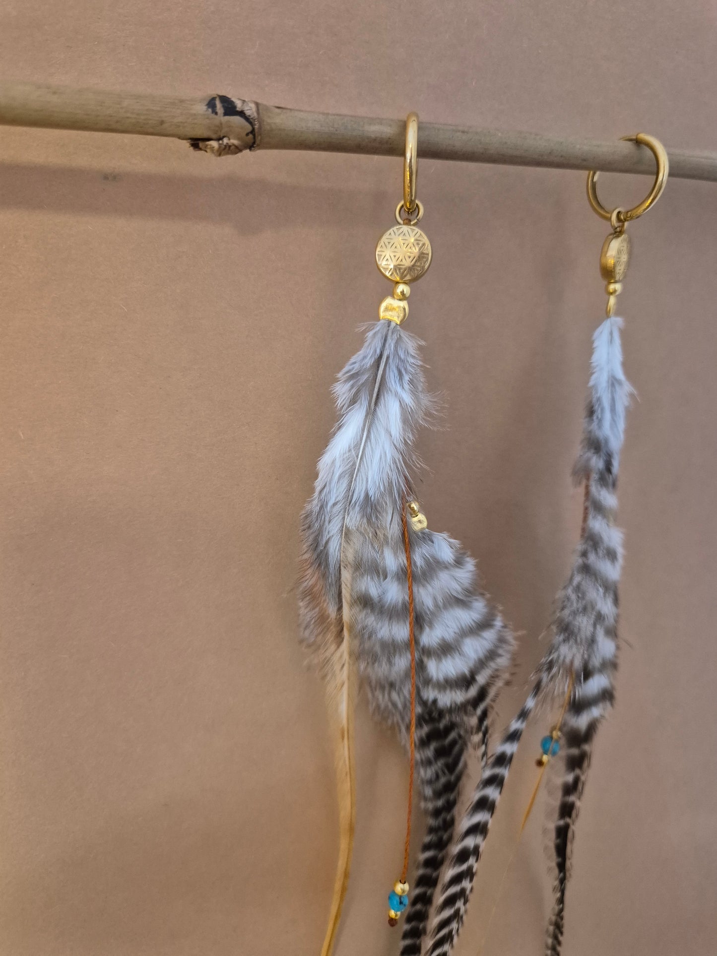 Spirit WingsFEDER-OHRRINGE Lebensblume