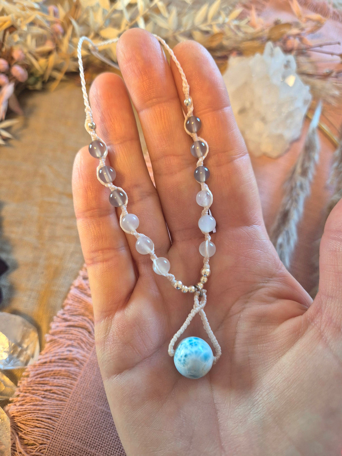 THE ONE - Kette mit Edelsteinkugel LARIMAR