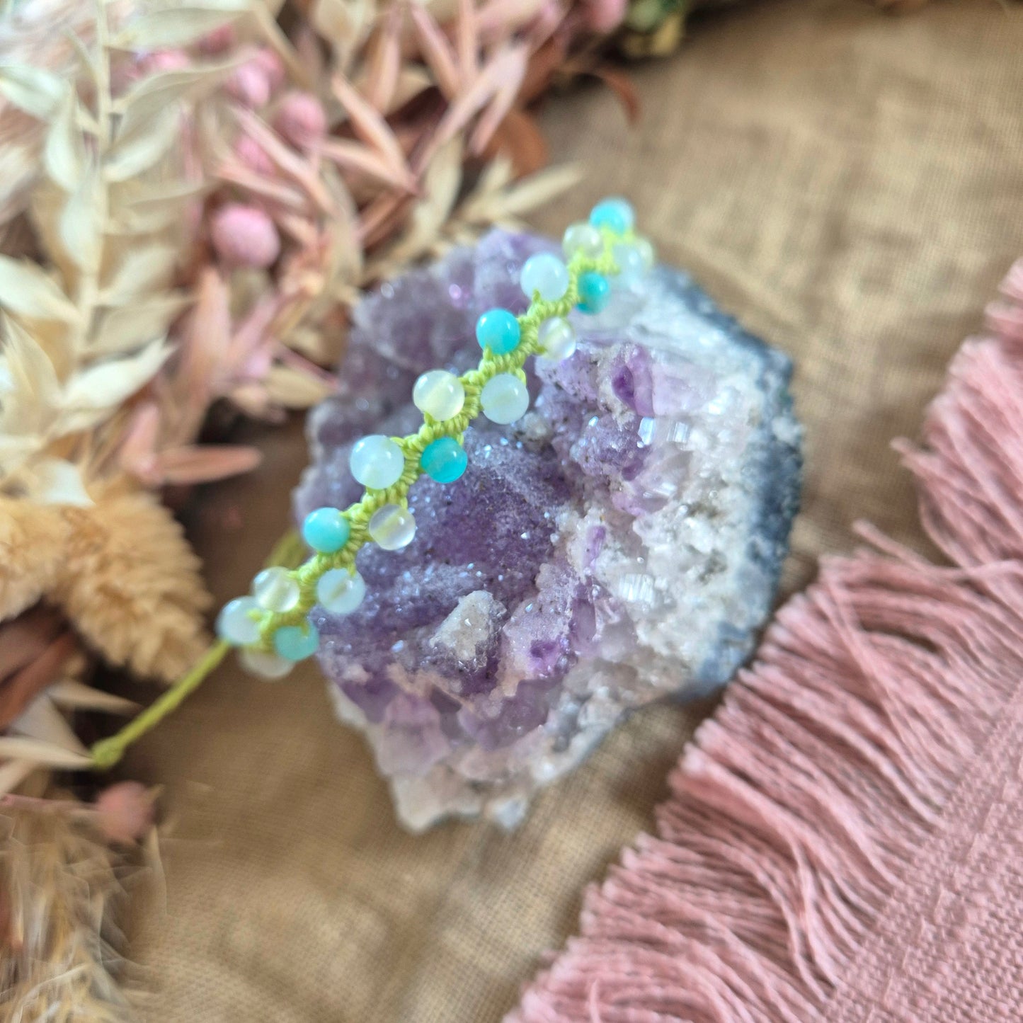 ICH BIN - Makramee Edelstein Armband mit Affirmation – Handgemachtes Heilstein Armband "I AM"für Schutz, Selbstliebe & Balance