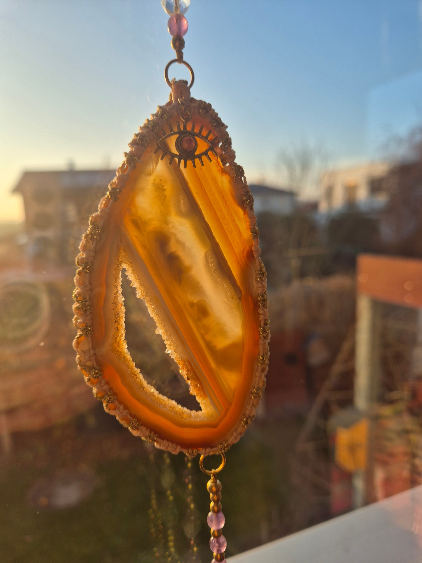LUMARIA  Einzigartiger Sonnenfänger mit Achatscheibe & Amethyst
