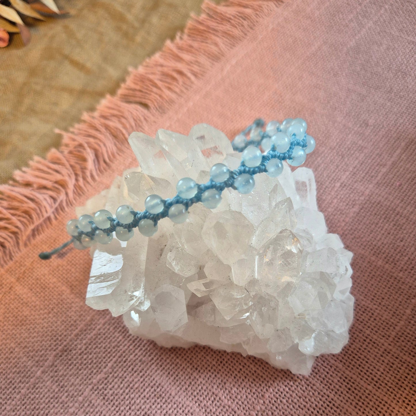 ICH BIN - Makramee Edelstein Armband mit Affirmation – Handgemachtes Heilstein Armband "I AM"für Schutz, Selbstliebe & Balance