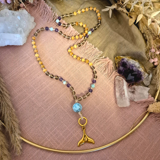 Mala „Weitblick“ – Rauchquarz, Amethyst, Zedernholz & Larimar KURZ Silber-Gold nach Wunsch inkl. Walflosse Charm